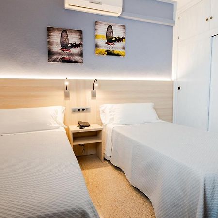 Eurohotel ماهون المظهر الخارجي الصورة