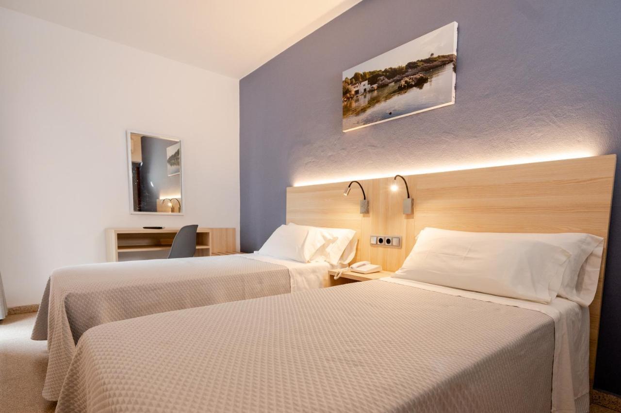 Eurohotel ماهون المظهر الخارجي الصورة